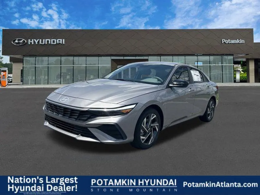 2025 Hyundai Elantra SEL Sport photo 1