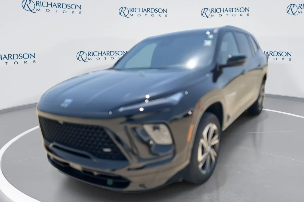 2025 Buick Enclave Sport Touring photo 1