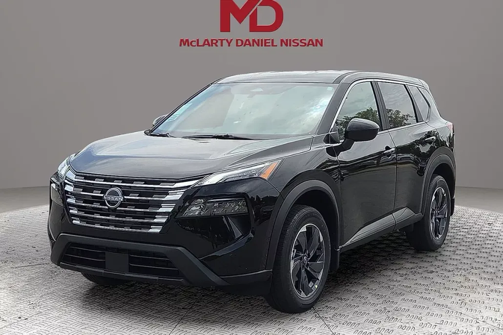 2026 Nissan Rogue SV photo 1
