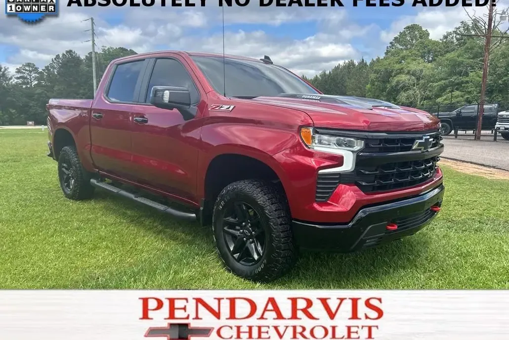 2024 Chevrolet Silverado 1500 LT Trail Boss photo 1
