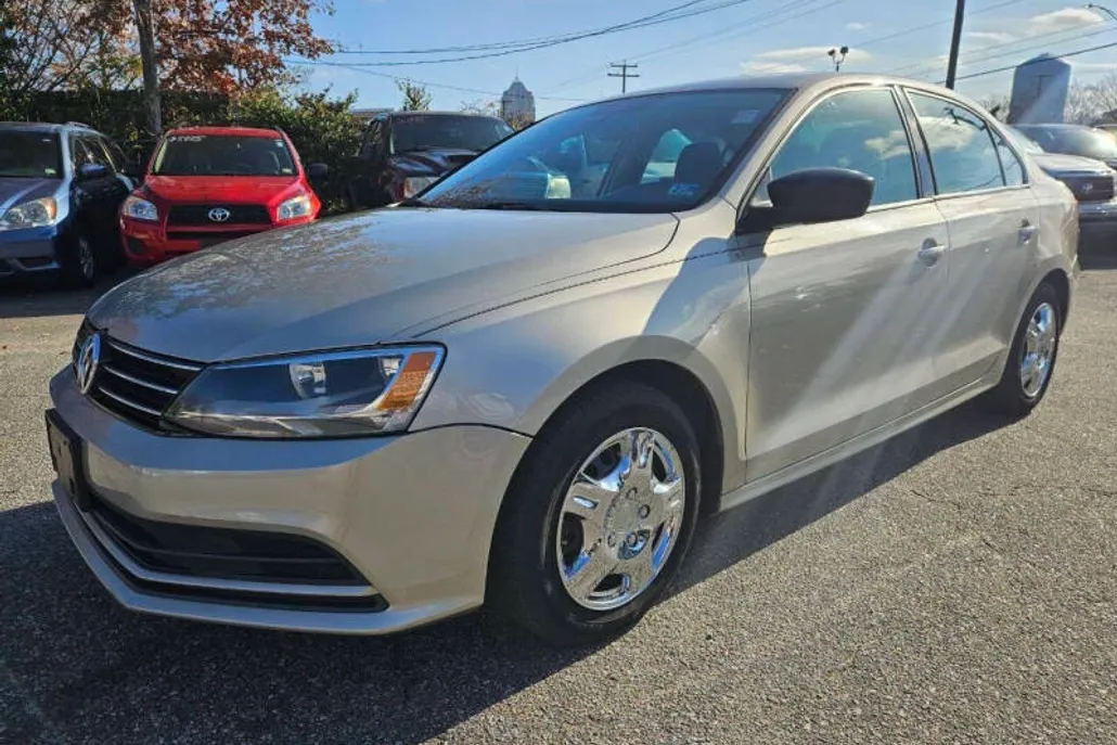 2015 Volkswagen Jetta S photo 1