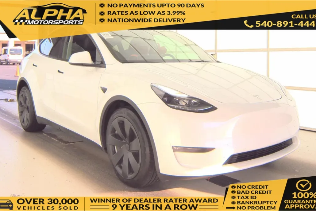 2023 Tesla Model Y Long Range photo 1
