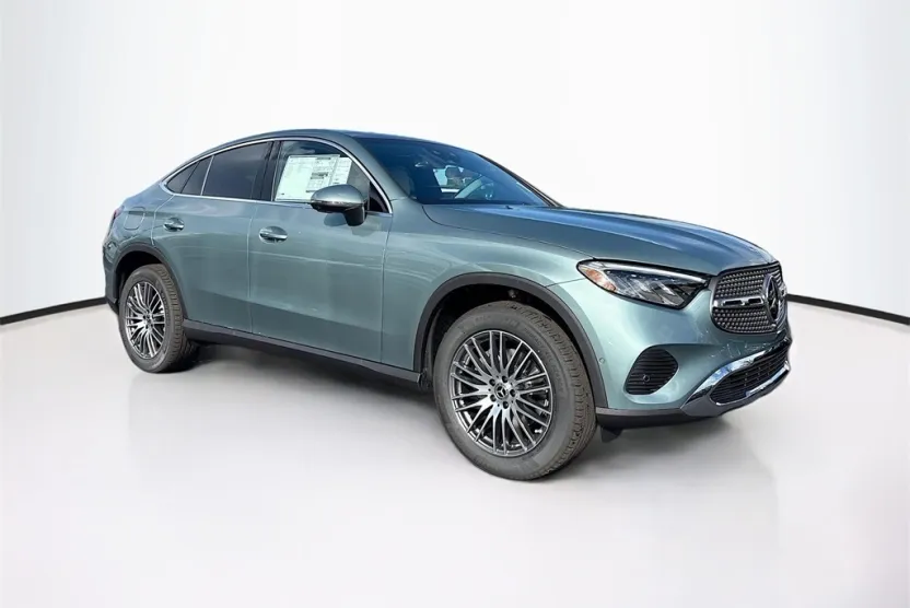 2026 Mercedes Benz GLC 300 4MATIC photo 1