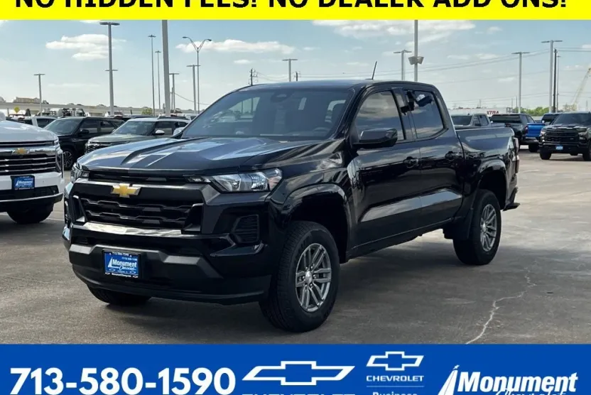 2025 Chevrolet Colorado LT photo 1
