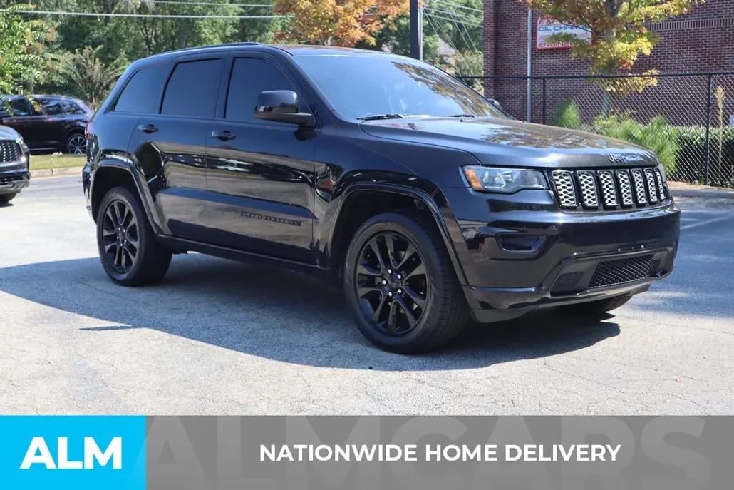 2018 Jeep Grand Cherokee Altitude photo 1