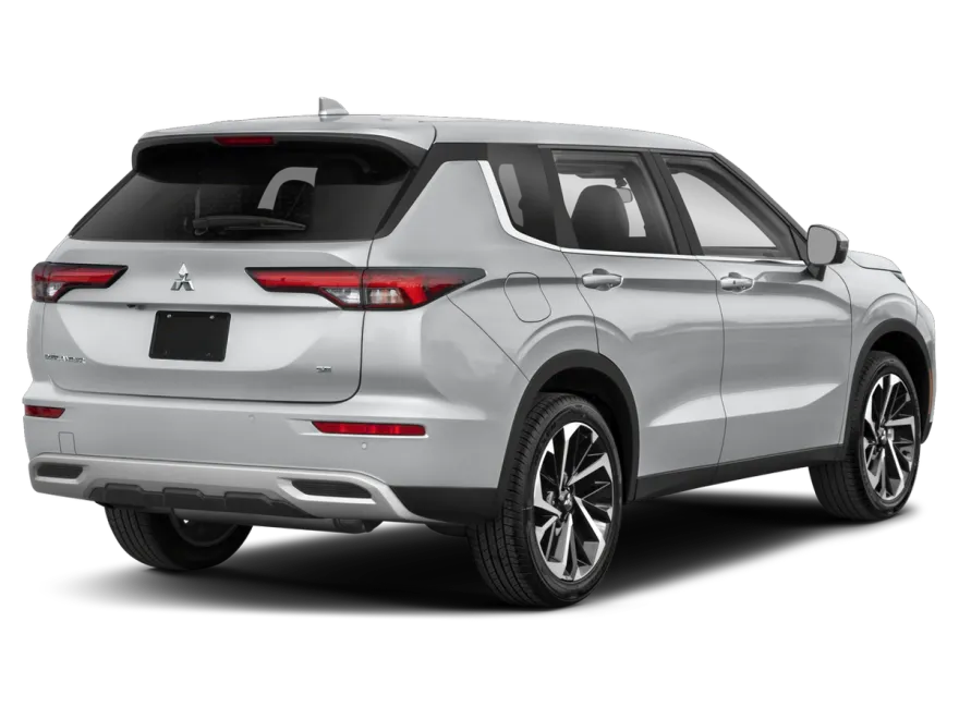 2022 Mitsubishi Outlander SE photo 2