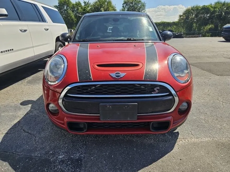 2017 Mini Cooper 4 Door Hardtop S photo 1