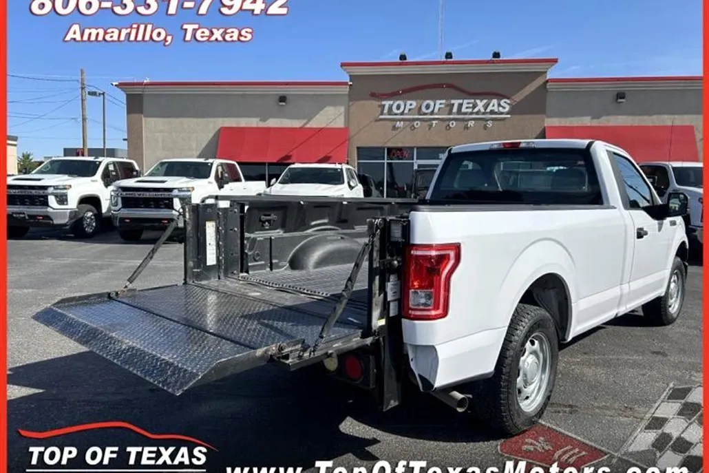 2016 Ford F-150 XLT photo 1