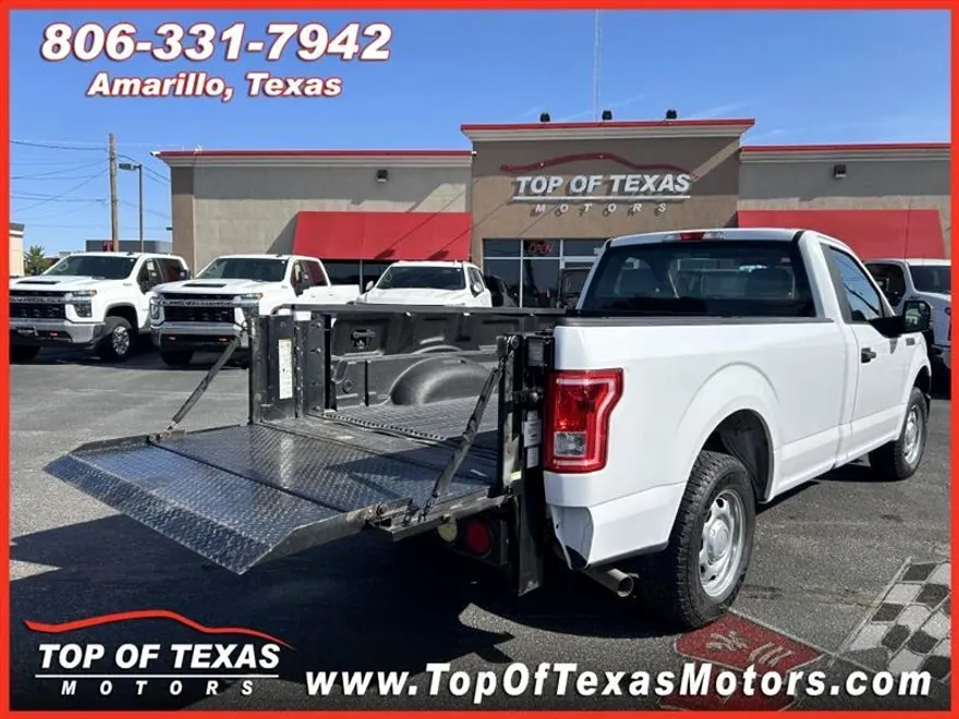 2016 Ford F-150 XLT photo 1