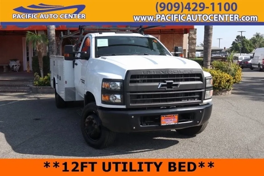 2019 Chevrolet Silverado 4500HD Work Truck photo 1