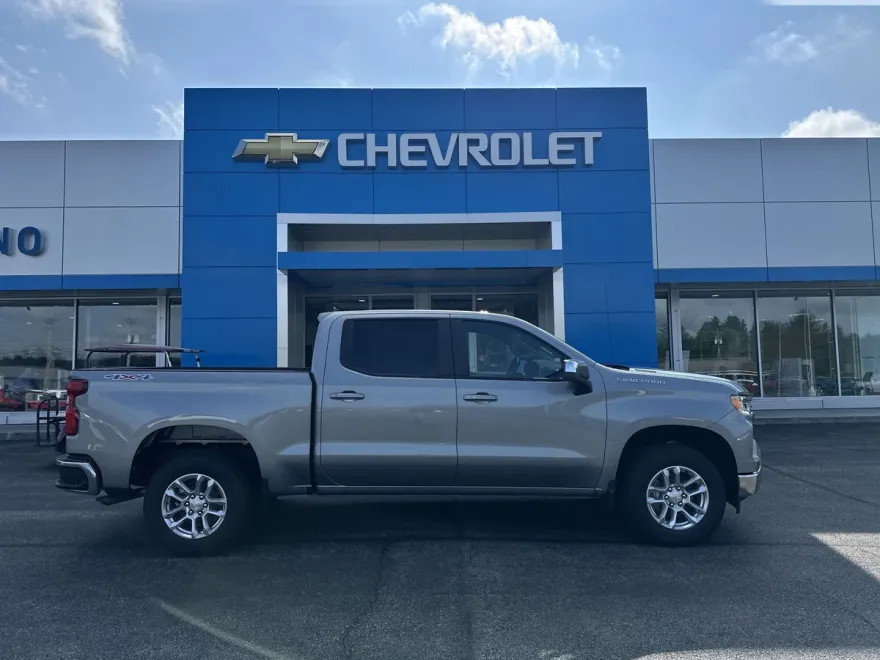 2025 Chevrolet Silverado 1500 LT photo 1