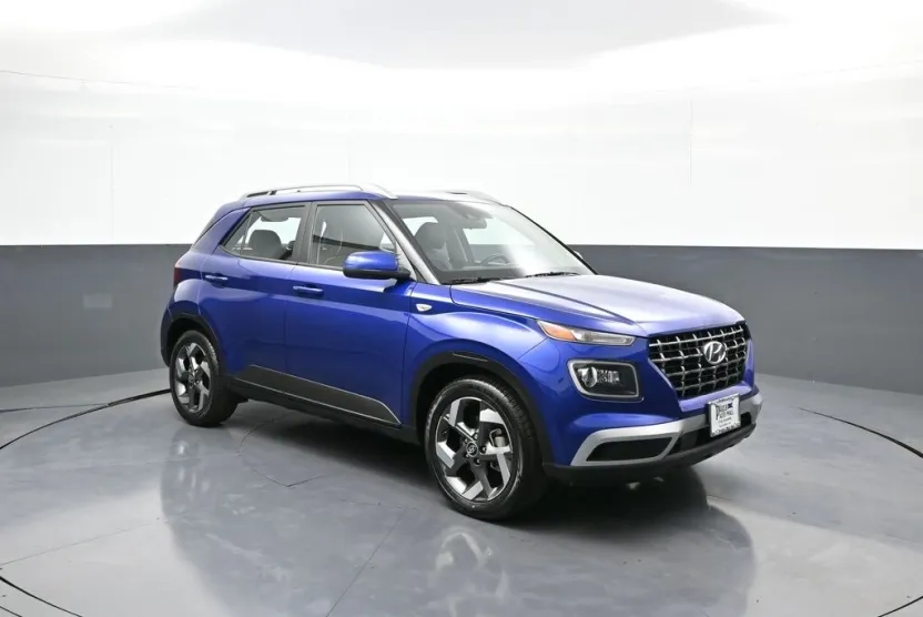 2022 Hyundai Venue SEL Limited photo 1