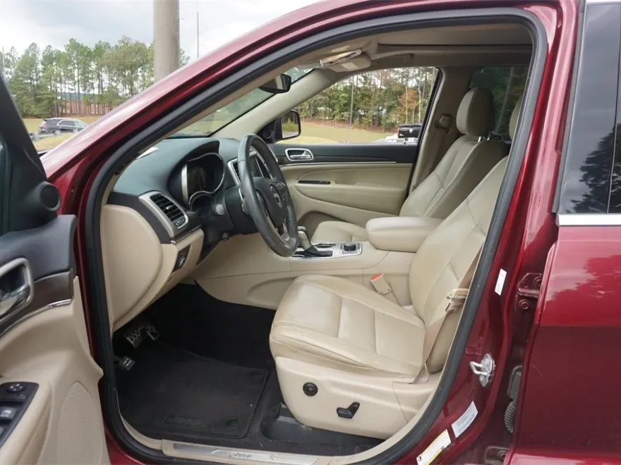 2017 Jeep Grand Cherokee Limited photo 1