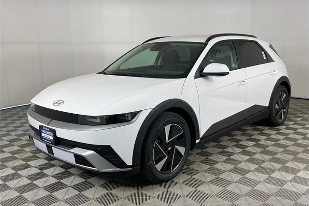 2025 Hyundai Ioniq 5 SEL photo 1