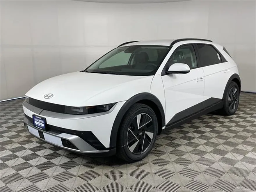 2025 Hyundai Ioniq 5 SEL photo 1