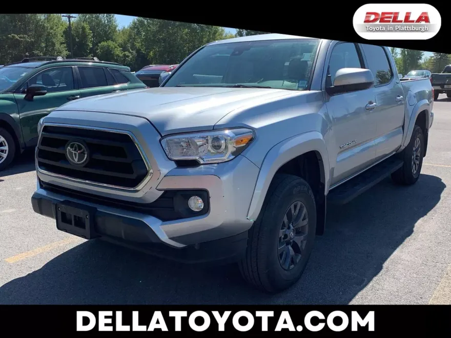 2022 Toyota Tacoma SR photo 1