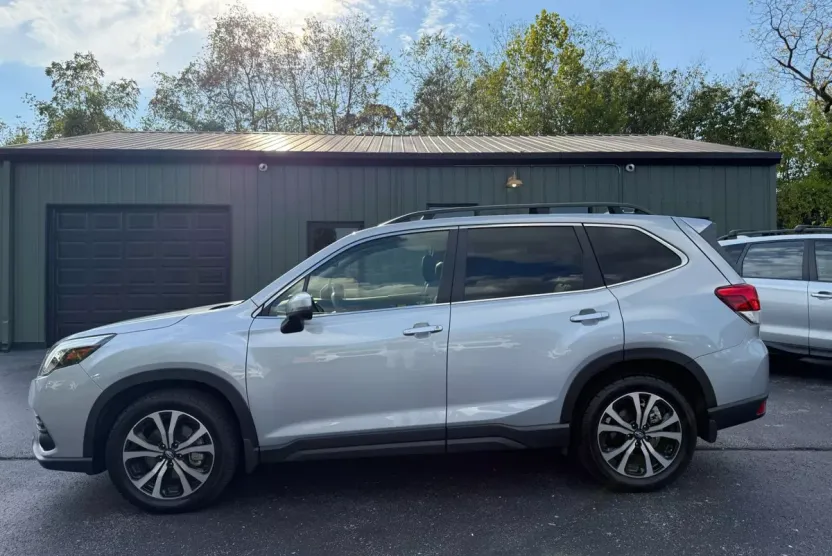 2023 Subaru Forester Limited Sport photo 1