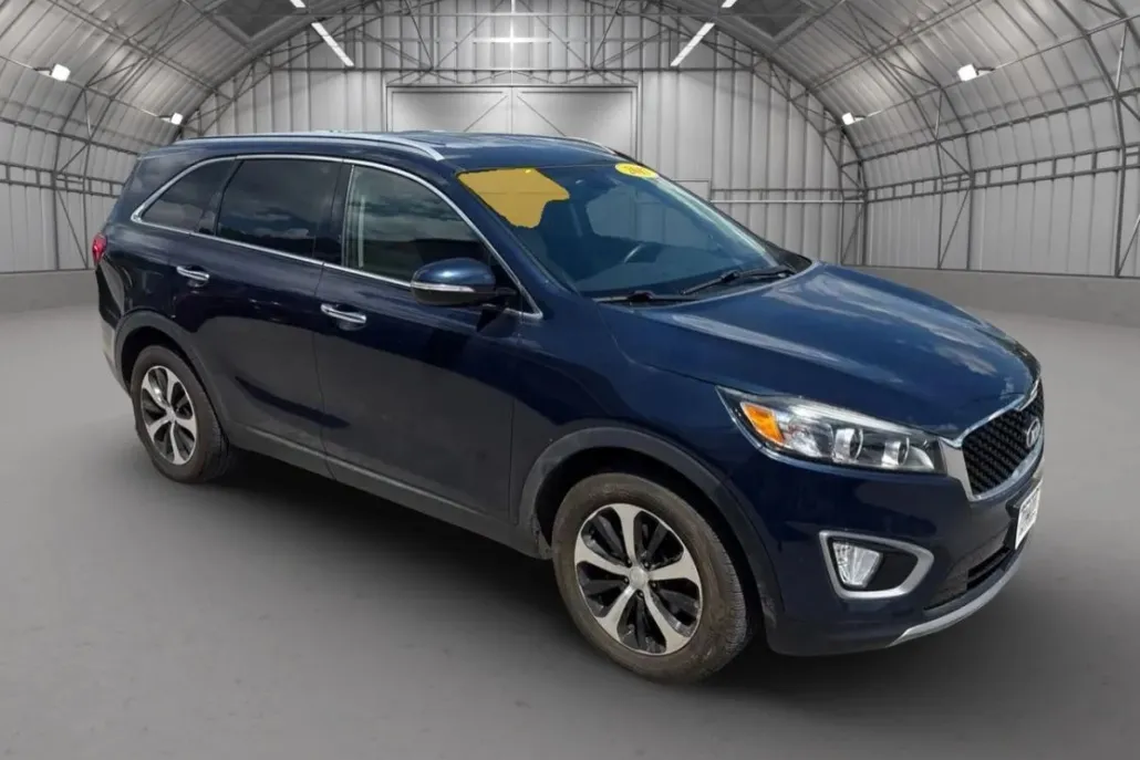 2017 Kia Sorento EX photo 1