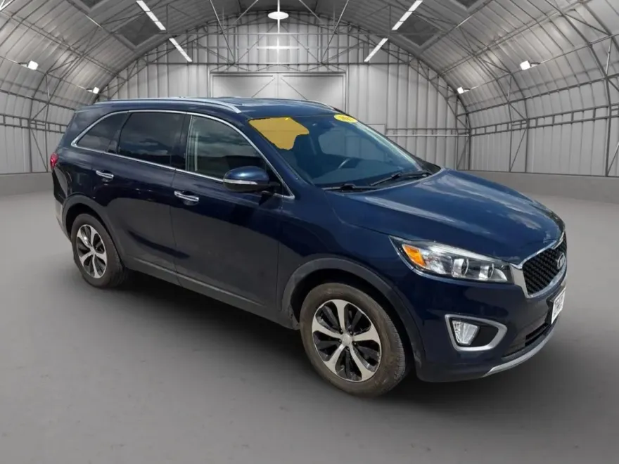 2017 Kia Sorento EX photo 1