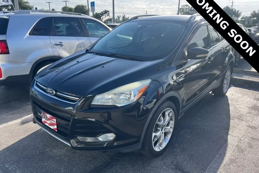 2014 Ford Escape Titanium photo 1