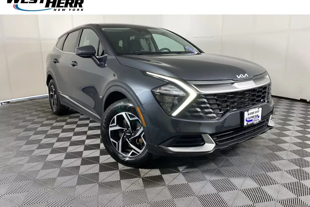 2023 Kia Sportage LX photo 1