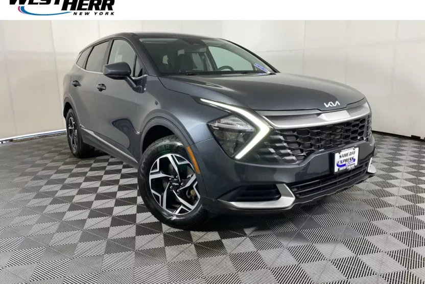 2023 Kia Sportage LX photo 1