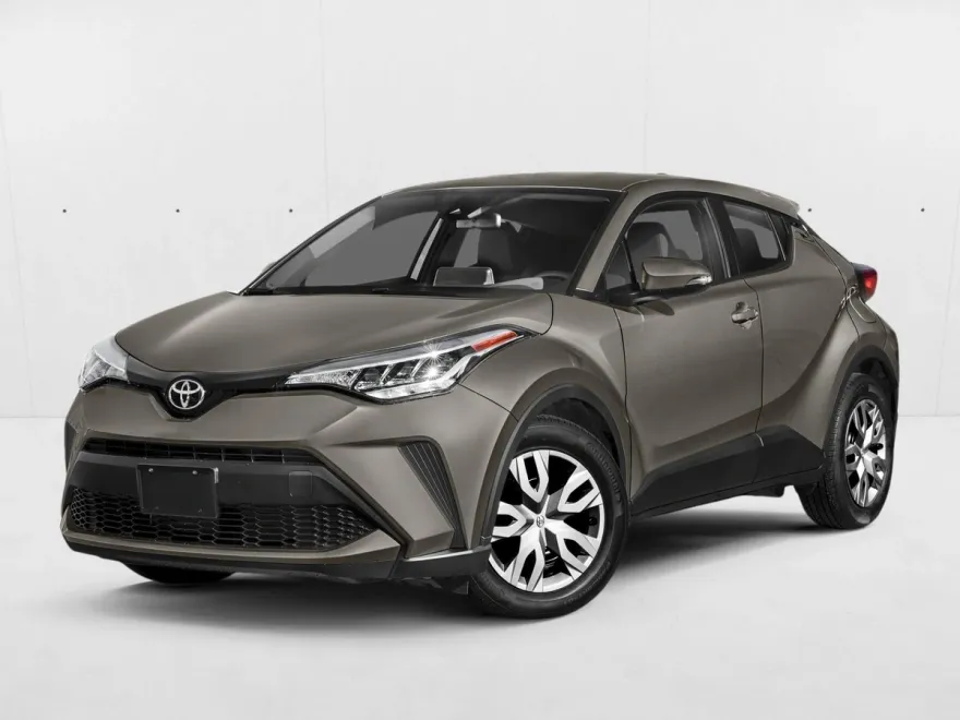 2021 Toyota C-HR LE photo 1