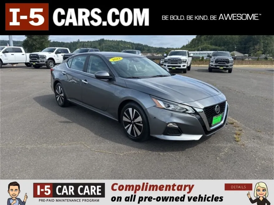 2022 Nissan Altima 2.5 SV photo 1