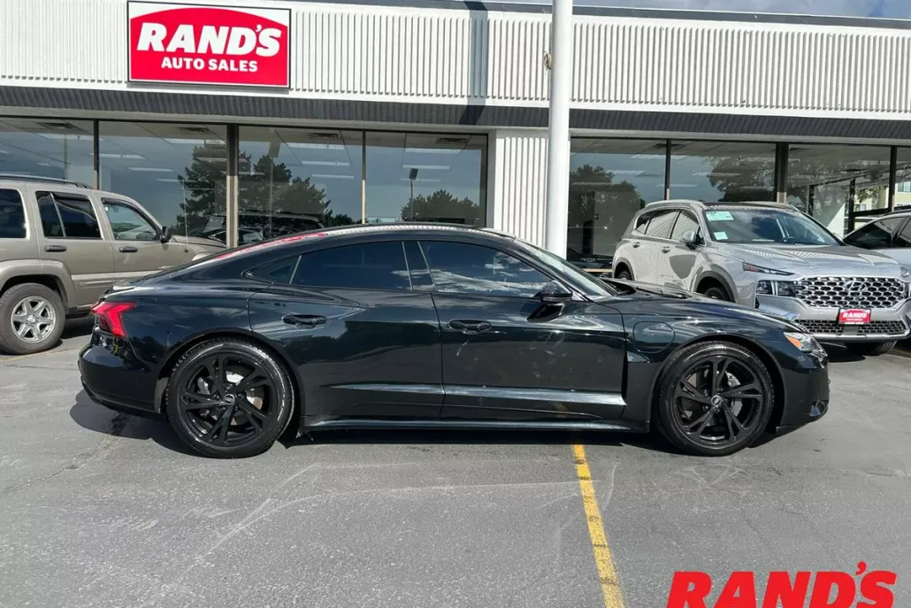 2023 Audi e-tron GT Premium Plus photo 1