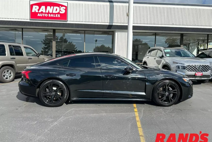 2023 Audi e-tron GT Premium Plus photo 1