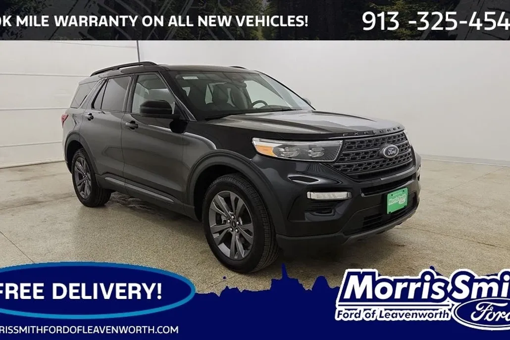 2024 Ford Explorer XLT photo 1