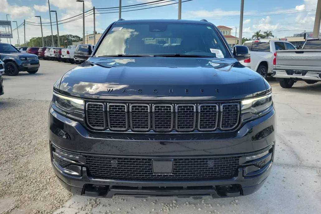 2025 Jeep Wagoneer Series II Carbide photo 1