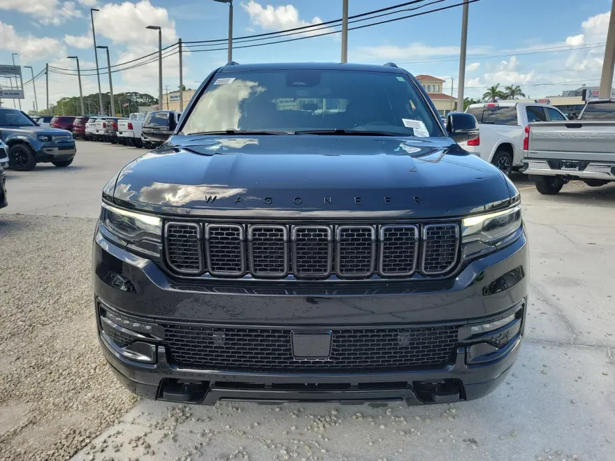 2025 Jeep Wagoneer Series II Carbide photo 1
