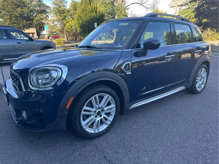 2019 Mini Countryman ALL4 S photo 1