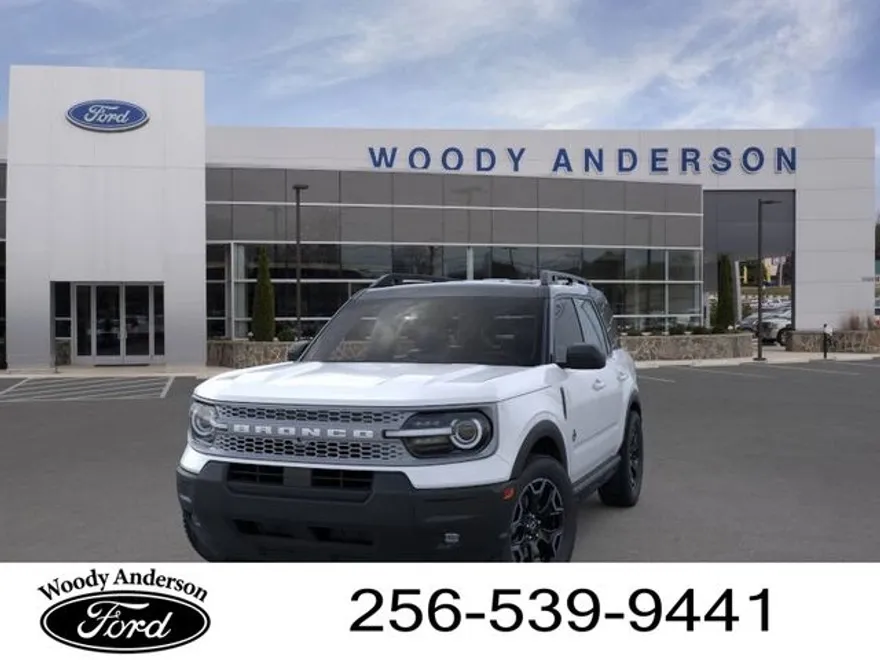 2025 Ford Bronco Sport Outer Banks photo 1
