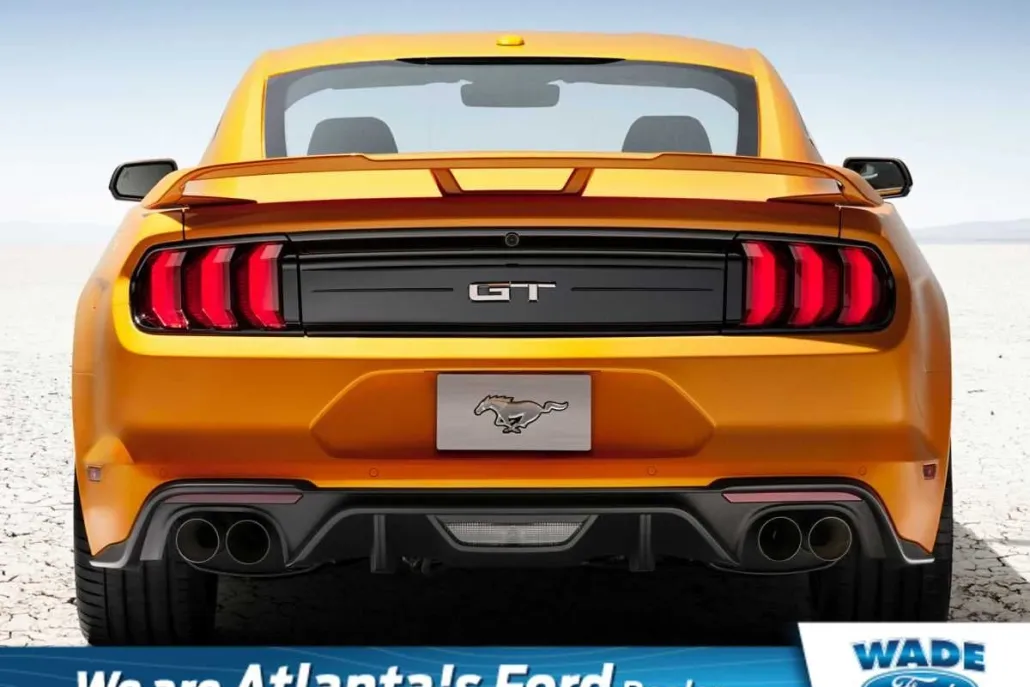 2022 Ford Mustang GT photo 1