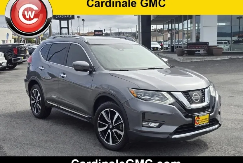 2017 Nissan Rogue SL photo 1