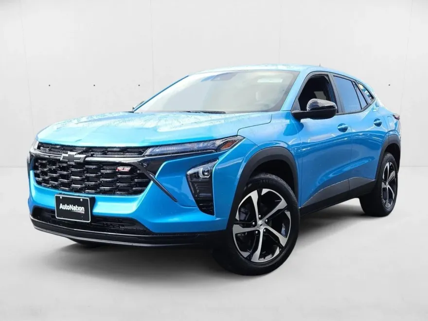 2025 Chevrolet Trax photo 1