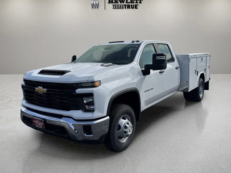 2025 Chevrolet Silverado 3500HD Work Truck photo 1