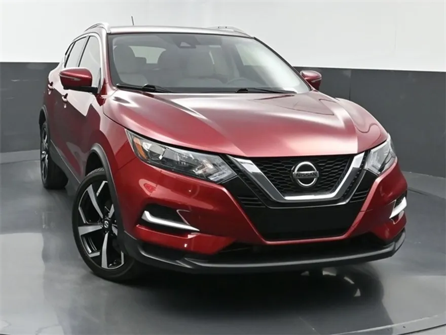2022 Nissan Rogue Sport SL photo 1