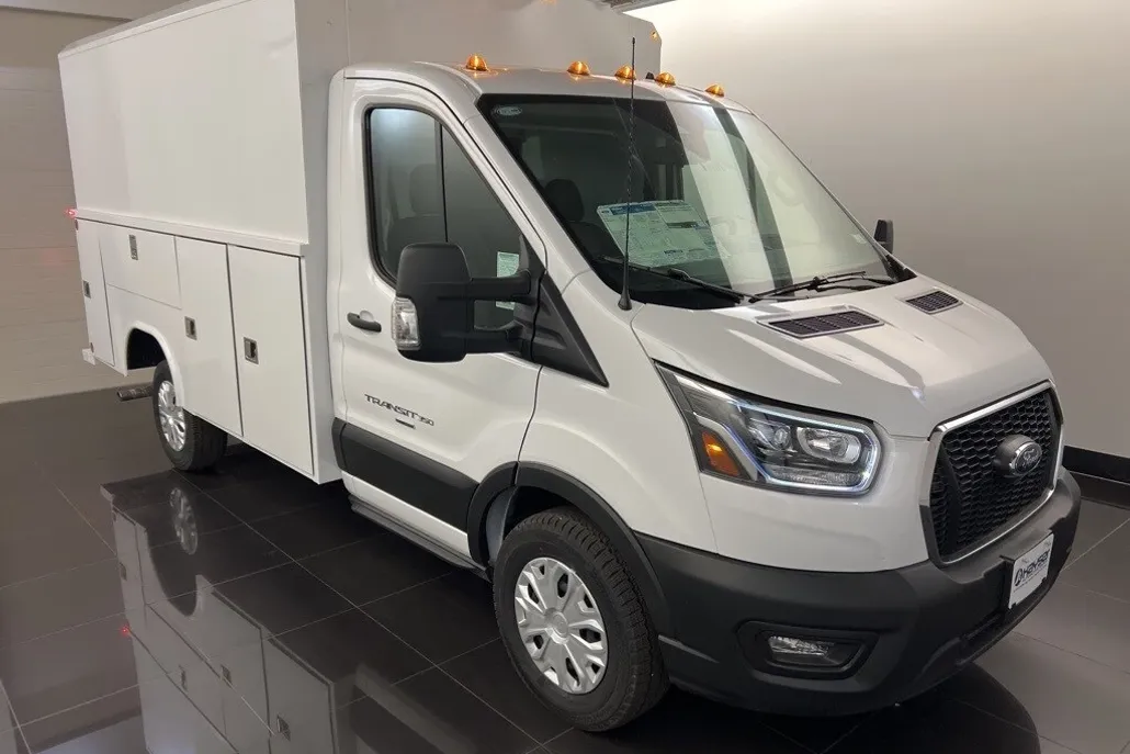 2024 Ford Transit photo 1
