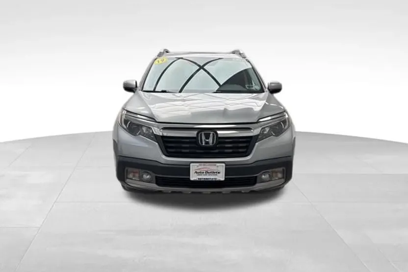 2019 Honda Ridgeline RTL-E photo 1