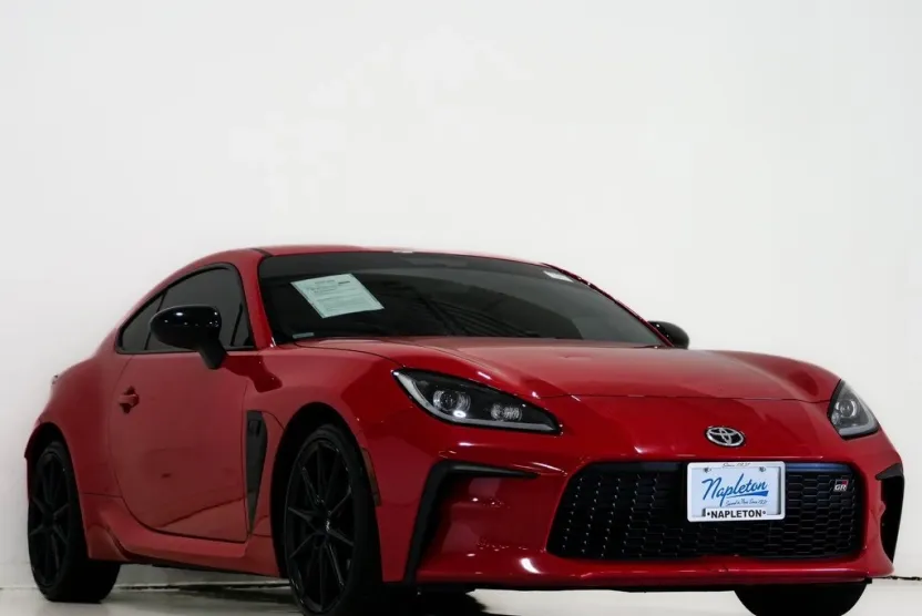 2023 Toyota GR86 Premium photo 1