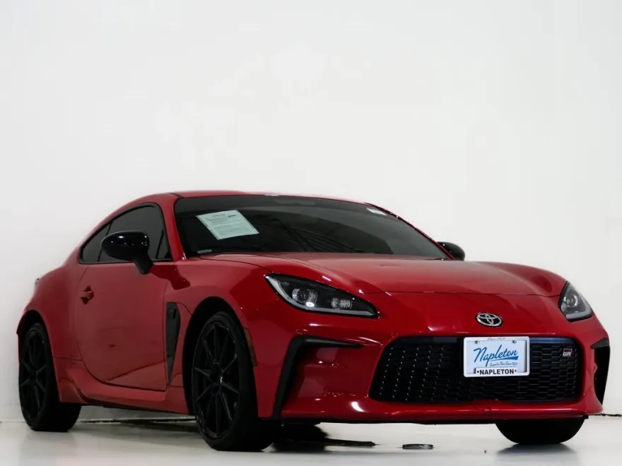 2023 Toyota GR86 Premium photo 1