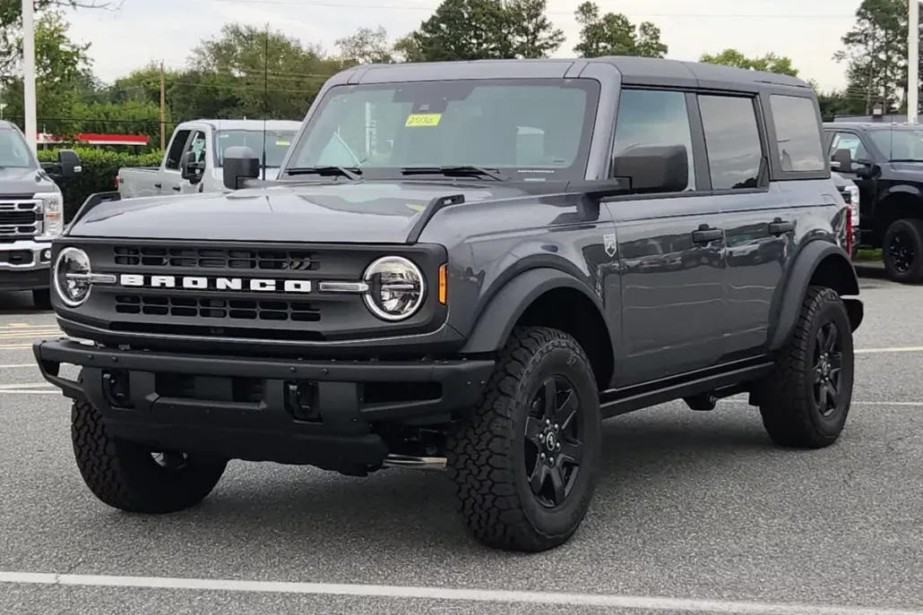2025 Ford Bronco Big Bend photo 1