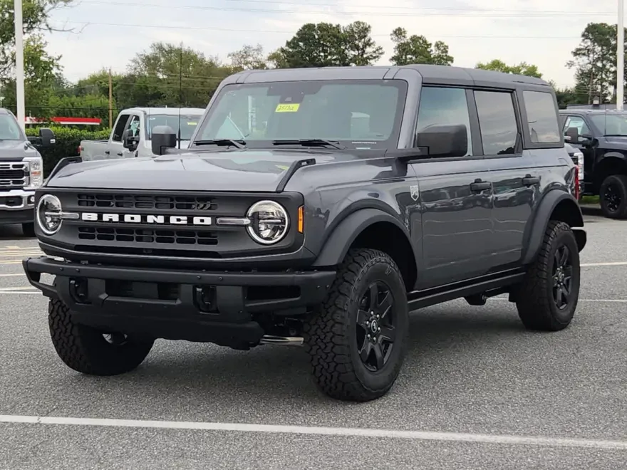 2025 Ford Bronco Big Bend photo 1