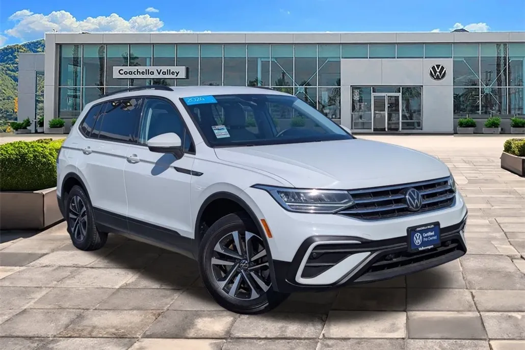 2024 Volkswagen Tiguan S photo 1