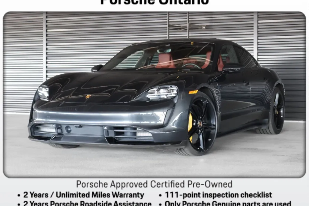2020 Porsche Taycan Turbo S photo 1