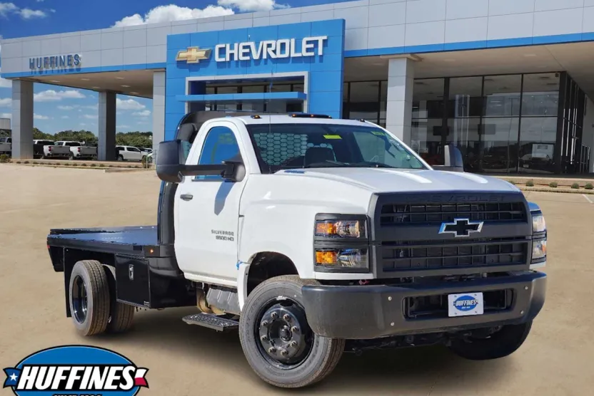 2024 Chevrolet Silverado 5500HD Work Truck photo 1