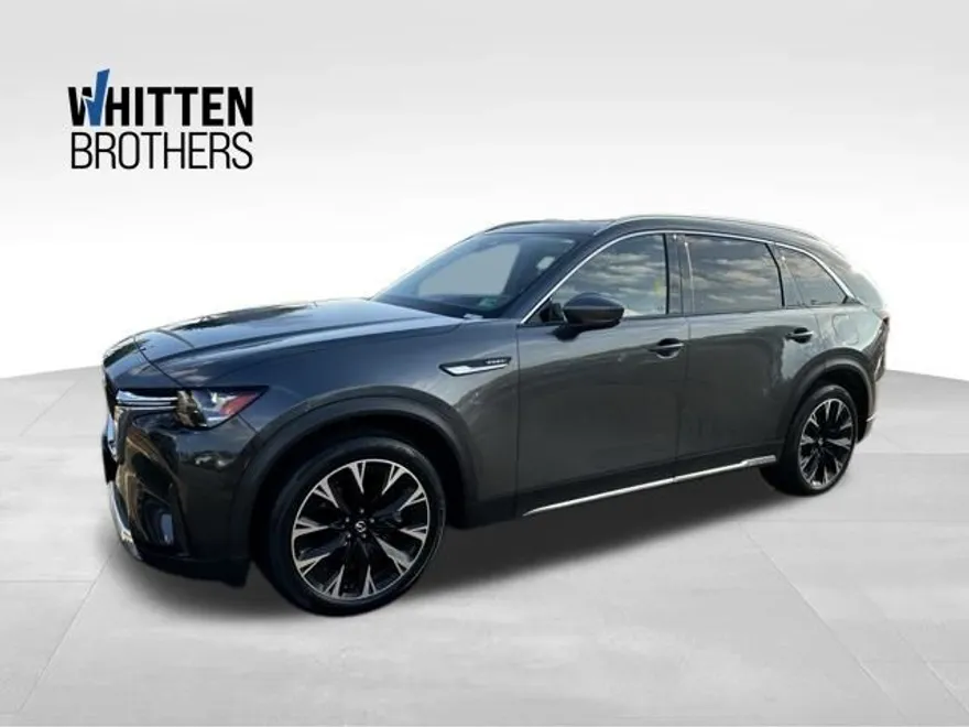 2024 Mazda CX-90 Premium photo 1